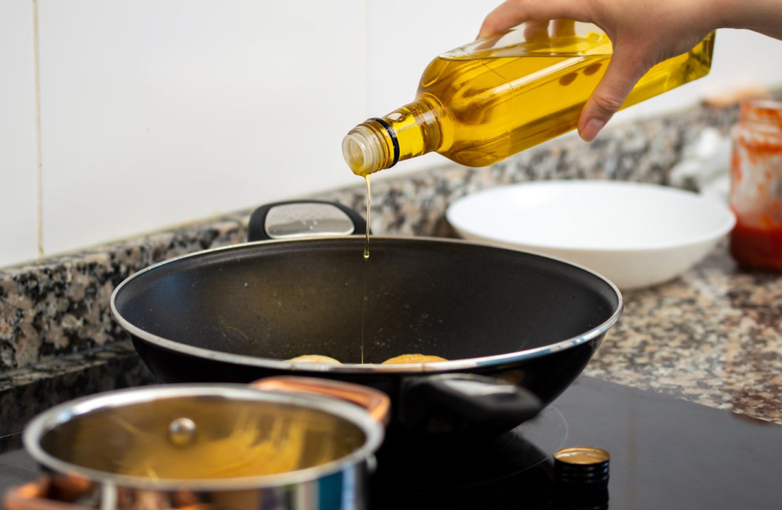 healthiest oil to cook with
